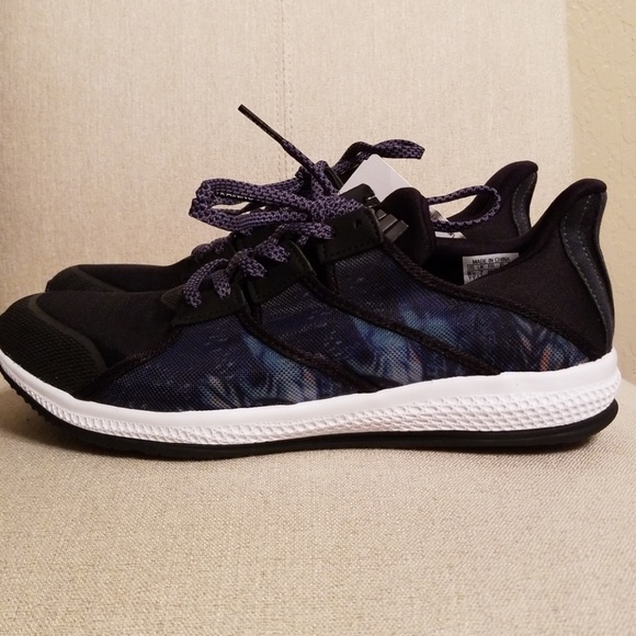 *LAST ONE* adidas Gymbreaker Sneakers - Picture 3 of 8